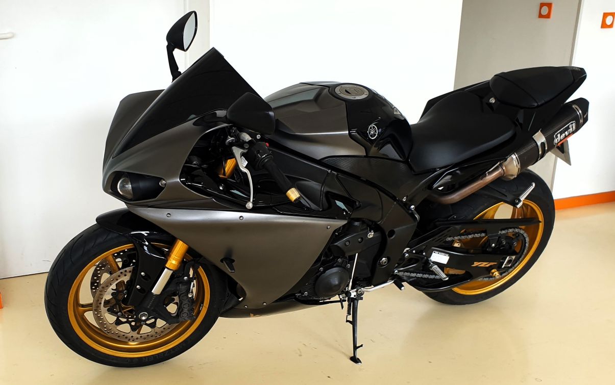 YAMAHA R1 - 2009 - 43 734 KM 