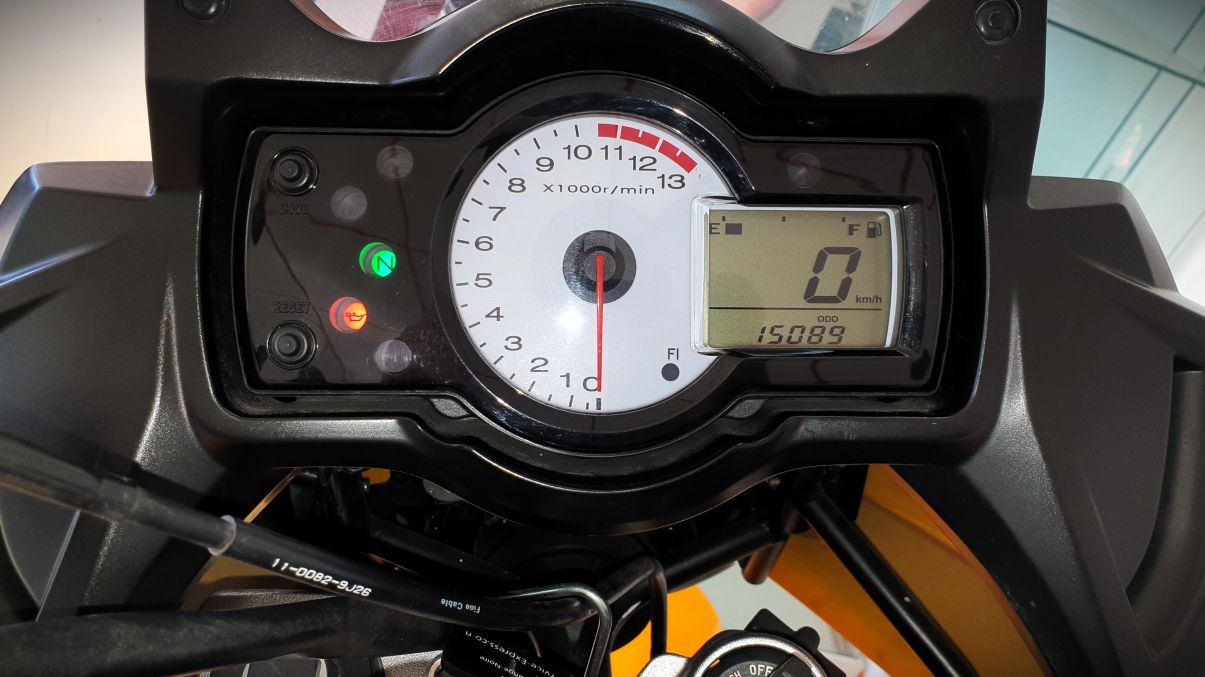 KAWASAKI VERSYS 650 A2 - 2010 - 15 089 KM 