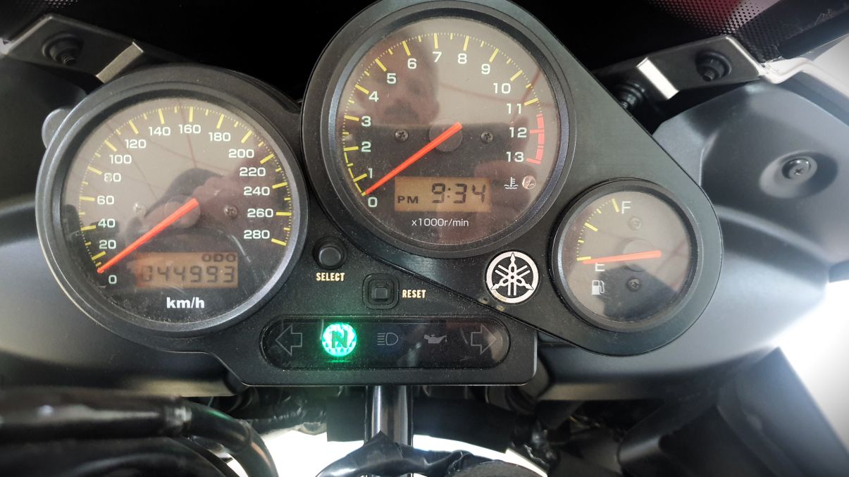 YAMAHA  FZS 1000 - 2004 - 44 993 kms 